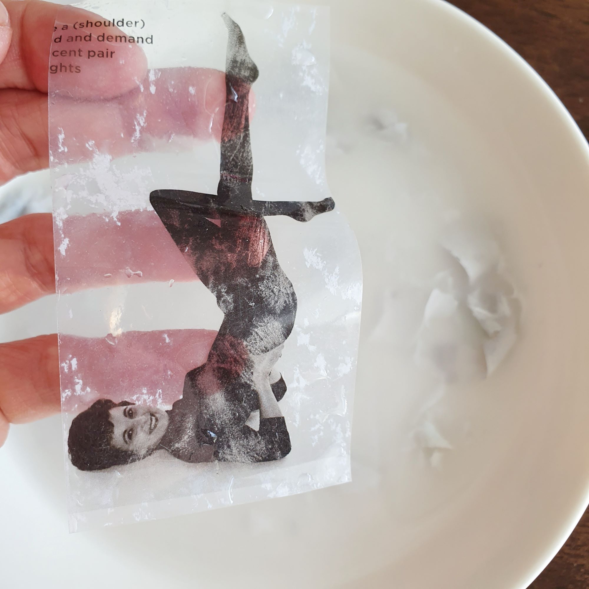 Siirtokuva pakkausteipillä - Vihkokauppa